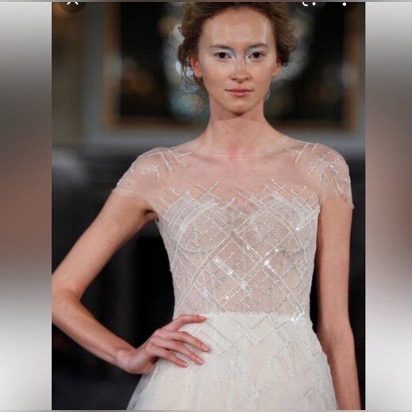MIRA ZWILLINGER Wedding Dress ~ FLAW see last photos $10,000 Dress - Picture 4 of 16